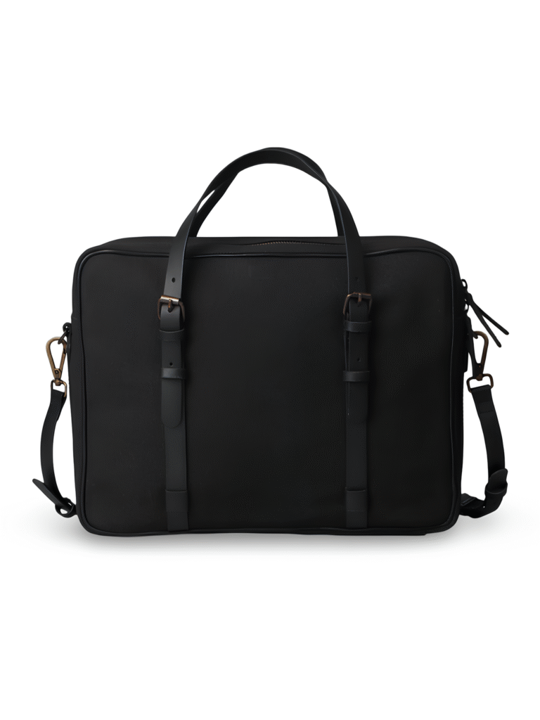 The Loire Attache - Dark Canvas