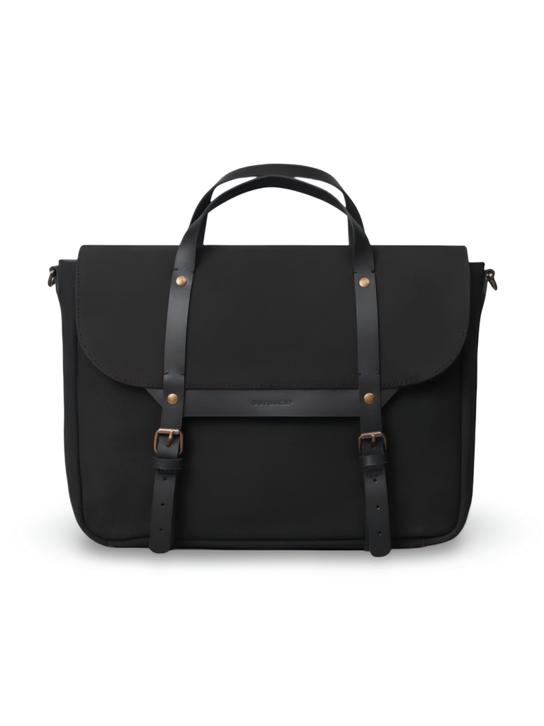 The Cambridge Attache - Pitch Black